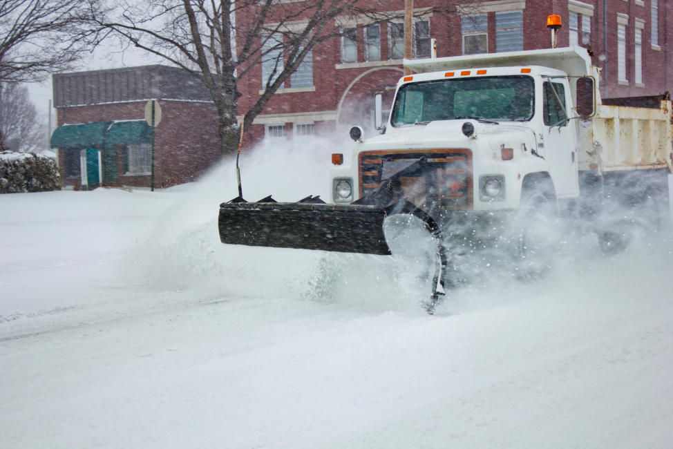 Winter-Proofing Your Semi-Truck: 10 Essential Steps for Safe and Efficient Operation